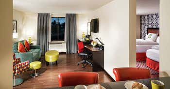 Staypineapple, The Maxwell Hotel, Seattle Center, Seattle Roadtrippers