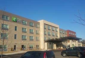 Photo of Holiday Inn Express & Suites Madison