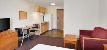 Photo of WoodSpring Suites Jacksonville I-295 East